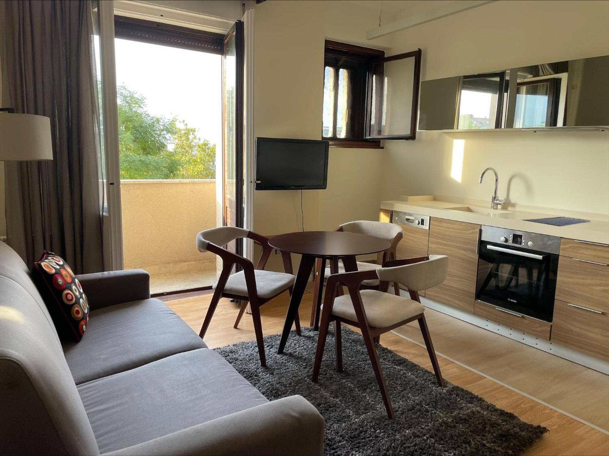 Two Bedroom Apartment Student Square Belgrade Exterior photo